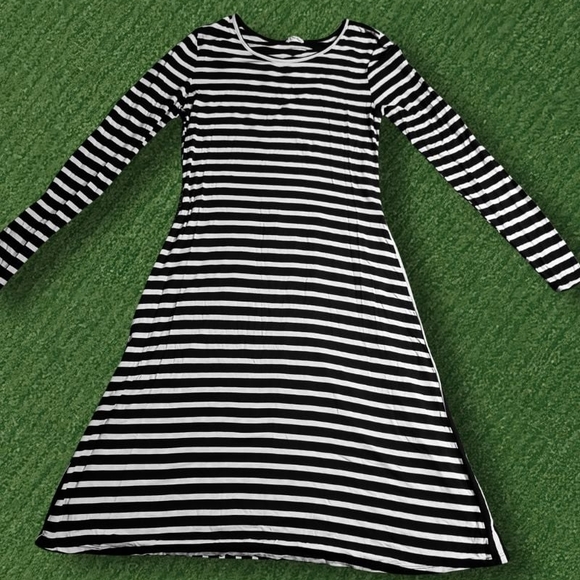 Les Amis Dresses & Skirts - Classic Striped Women's Dress - Red and White